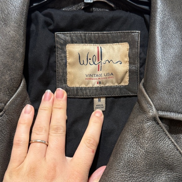 VTG Wilson’s Distressed Leather Biker Jacket Men’s Medium M Brown Moto Classic - Picture 2 of 12